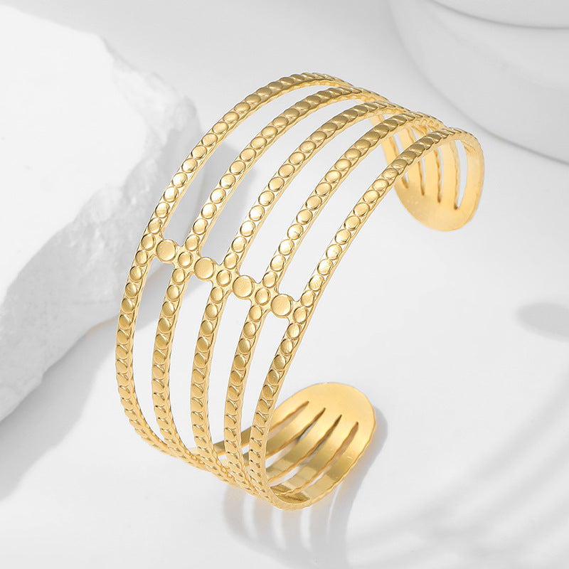 Exaggerated High-grade Non-fading Adjustable Stainless Steel Bracelet For Women